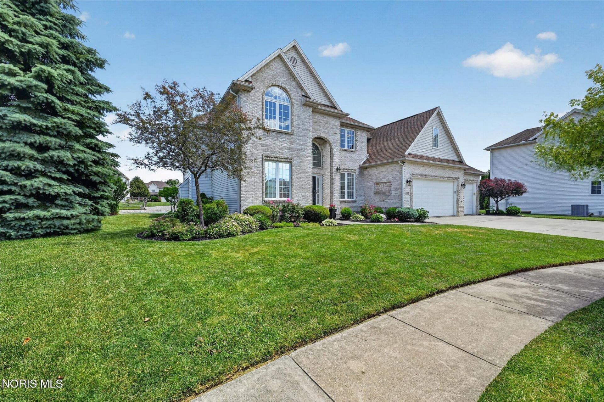 5612 Clear Crk Court, Sylvania, OH 43560 Main Photo