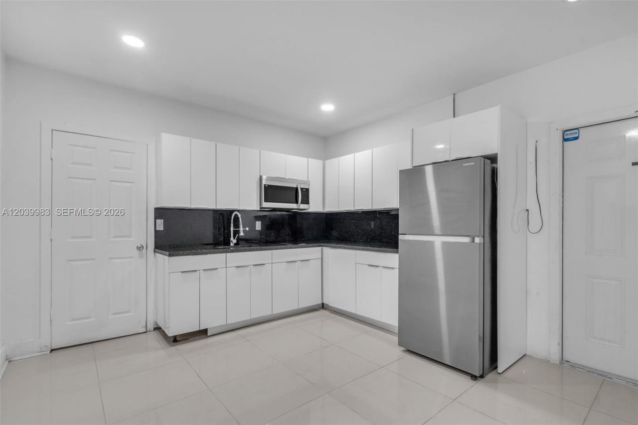 440 NW 125th St , North Miami, FL 33168 Photo