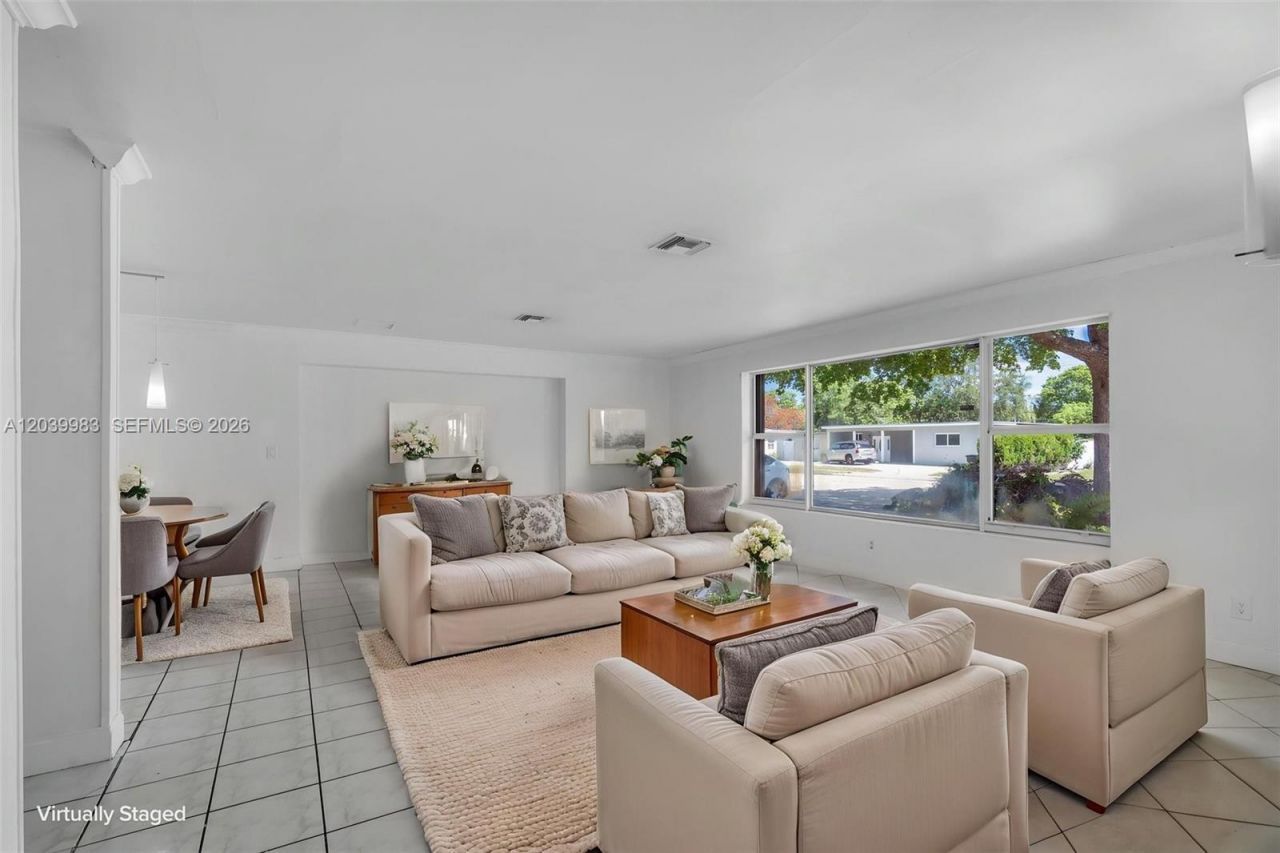 440 NW 125th St , North Miami, FL 33168 Photo