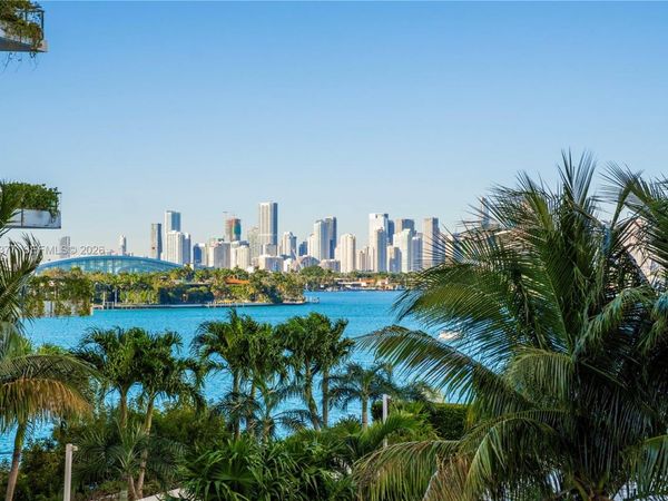 1330 West Ave , Unit 610, Miami Beach, FL 33139