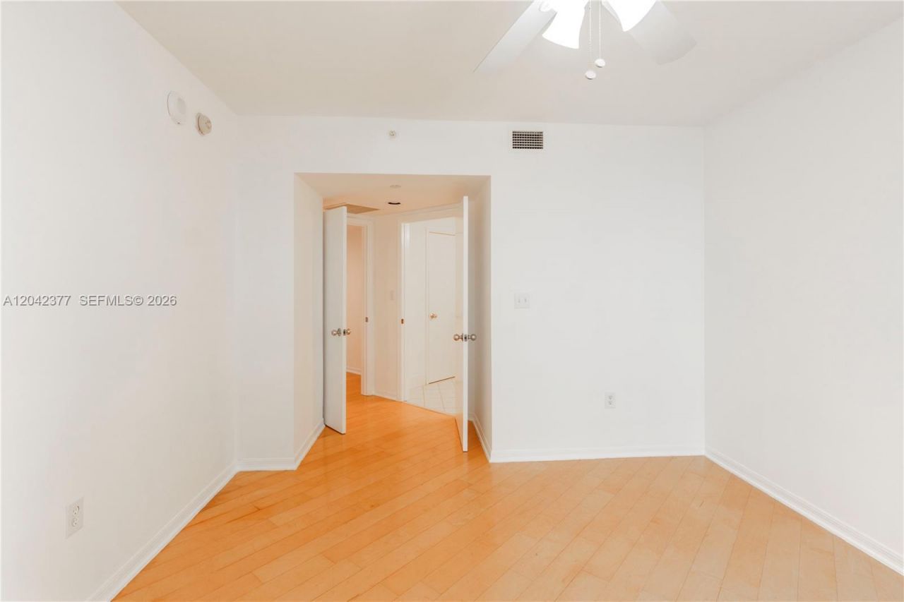 1330 West Ave, Unit 610, Miami Beach, FL 33139 Photo