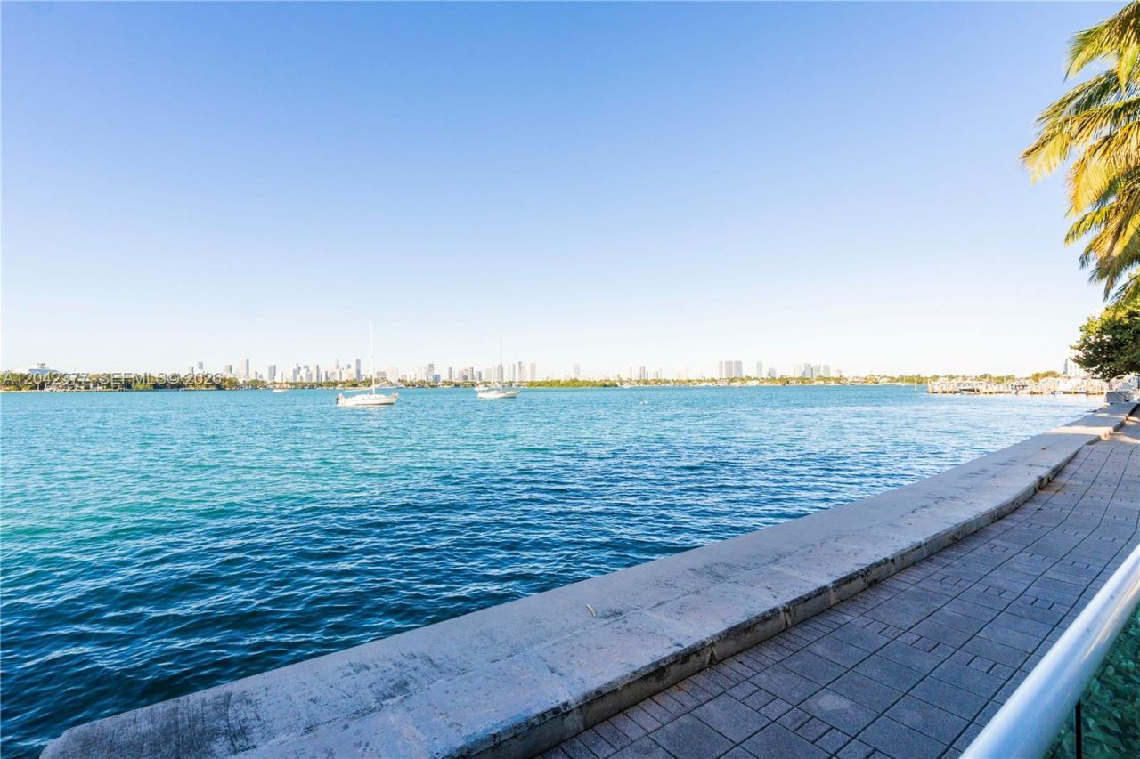 1330 West Ave, Unit 610, Miami Beach, FL 33139 Photo