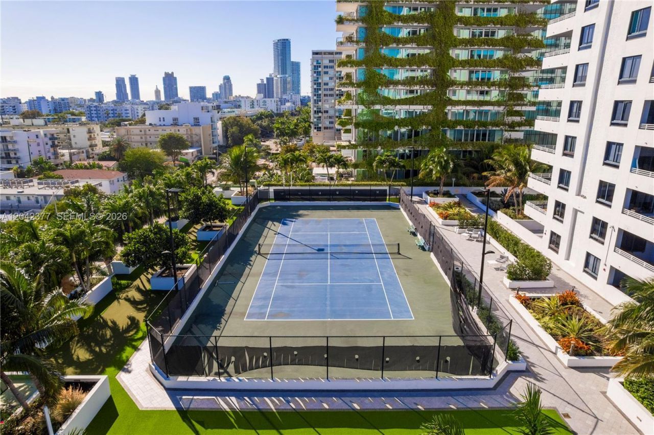 1330 West Ave, Unit 610, Miami Beach, FL 33139 Photo