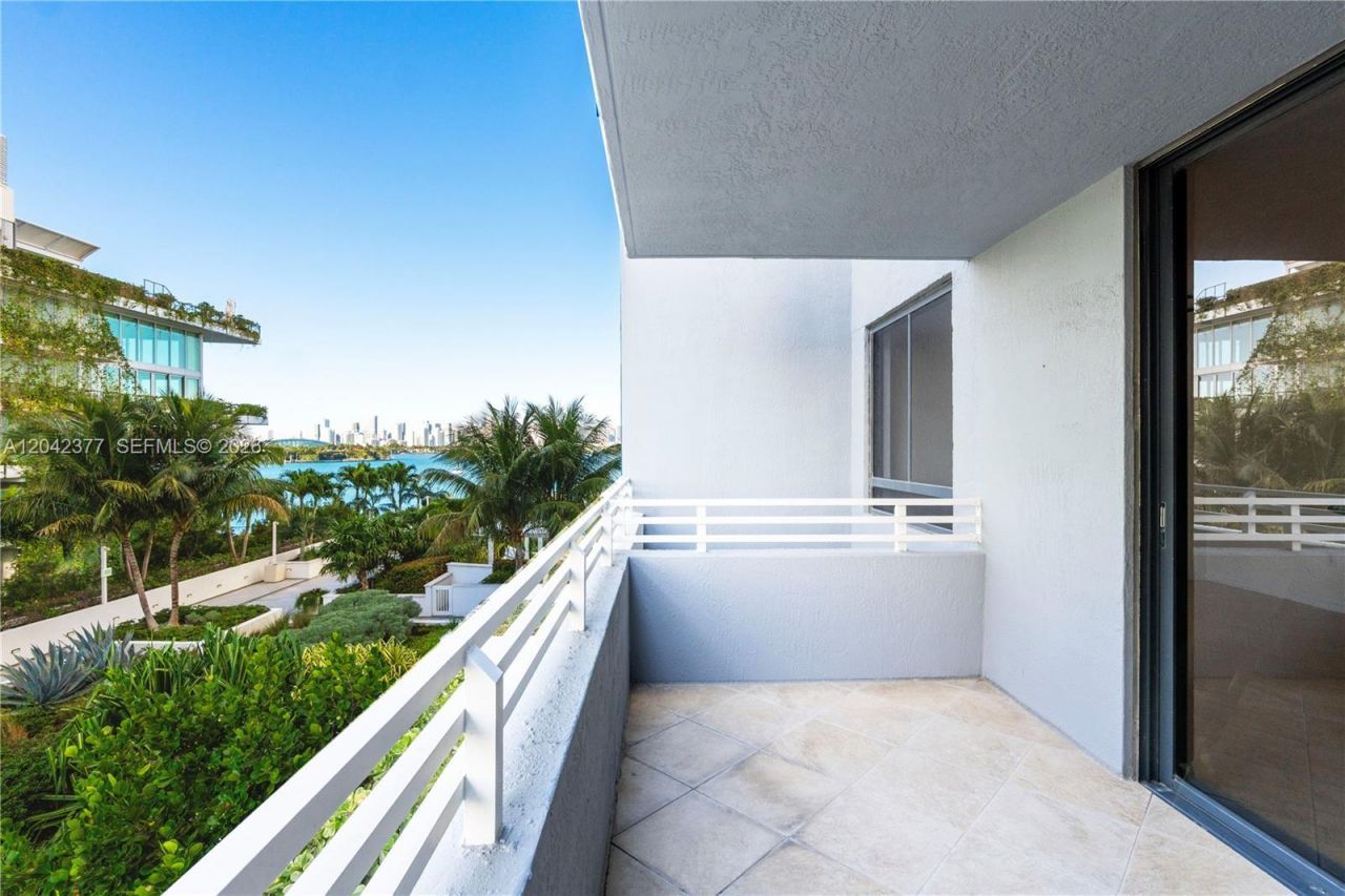 1330 West Ave, Unit 610, Miami Beach, FL 33139 Photo