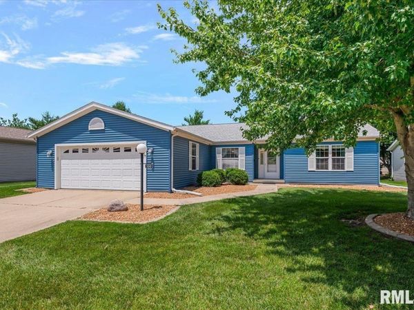 2800 Via Rosso Street, Unit 130, Springfield, IL 62703