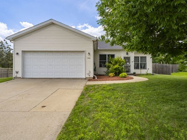 1501 Donegal Drive , Normal, IL 61761