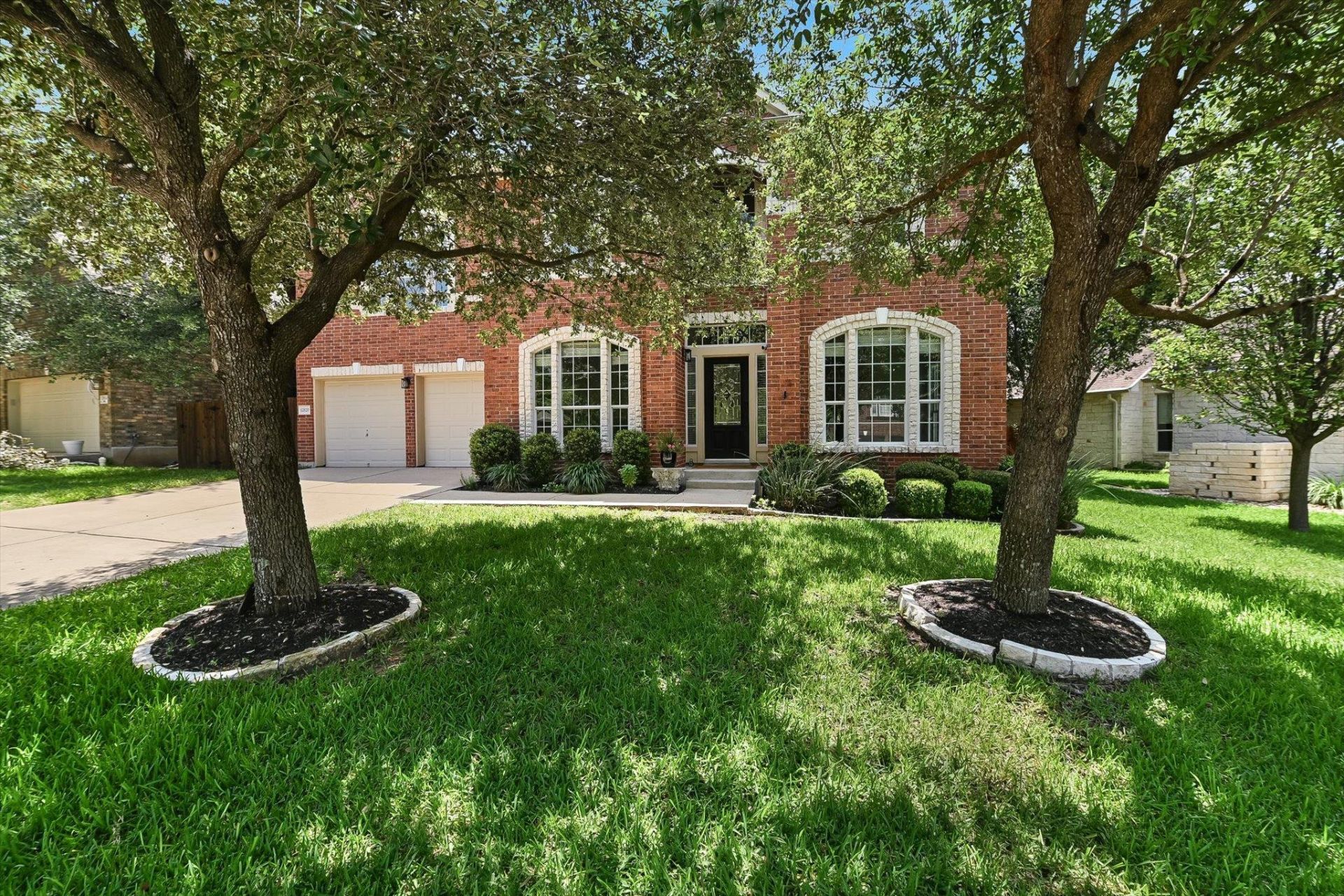 12820 Rush Creek Ln, Austin, TX 78732 Main Photo