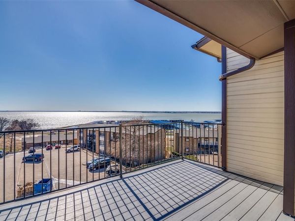 353 Henry M Chandler Drive, Rockwall, TX 75032