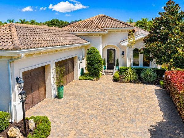 7952 MATERA COURT , LAKEWOOD RANCH, FL 34202