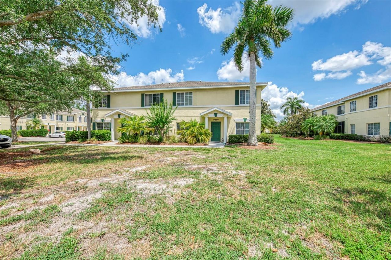 305 Cape Harbour Loop, Unit 104, Bradenton, FL 34212 Photo