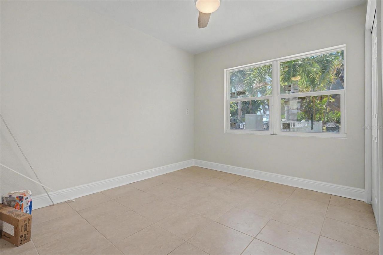 16850 Gulf Boulevard, Unit 4, North Redington Beach, FL 33708 Photo