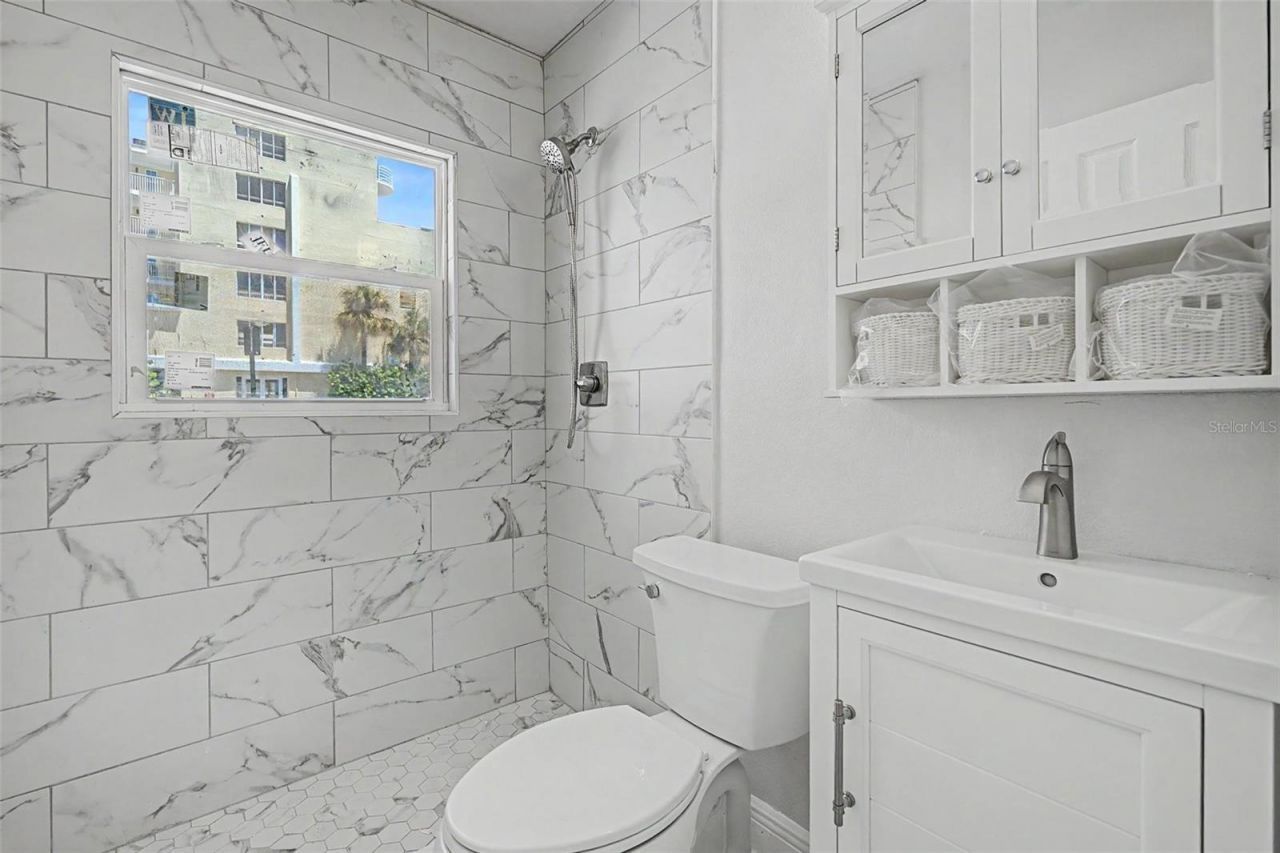 16850 Gulf Boulevard, Unit 4, North Redington Beach, FL 33708 Photo