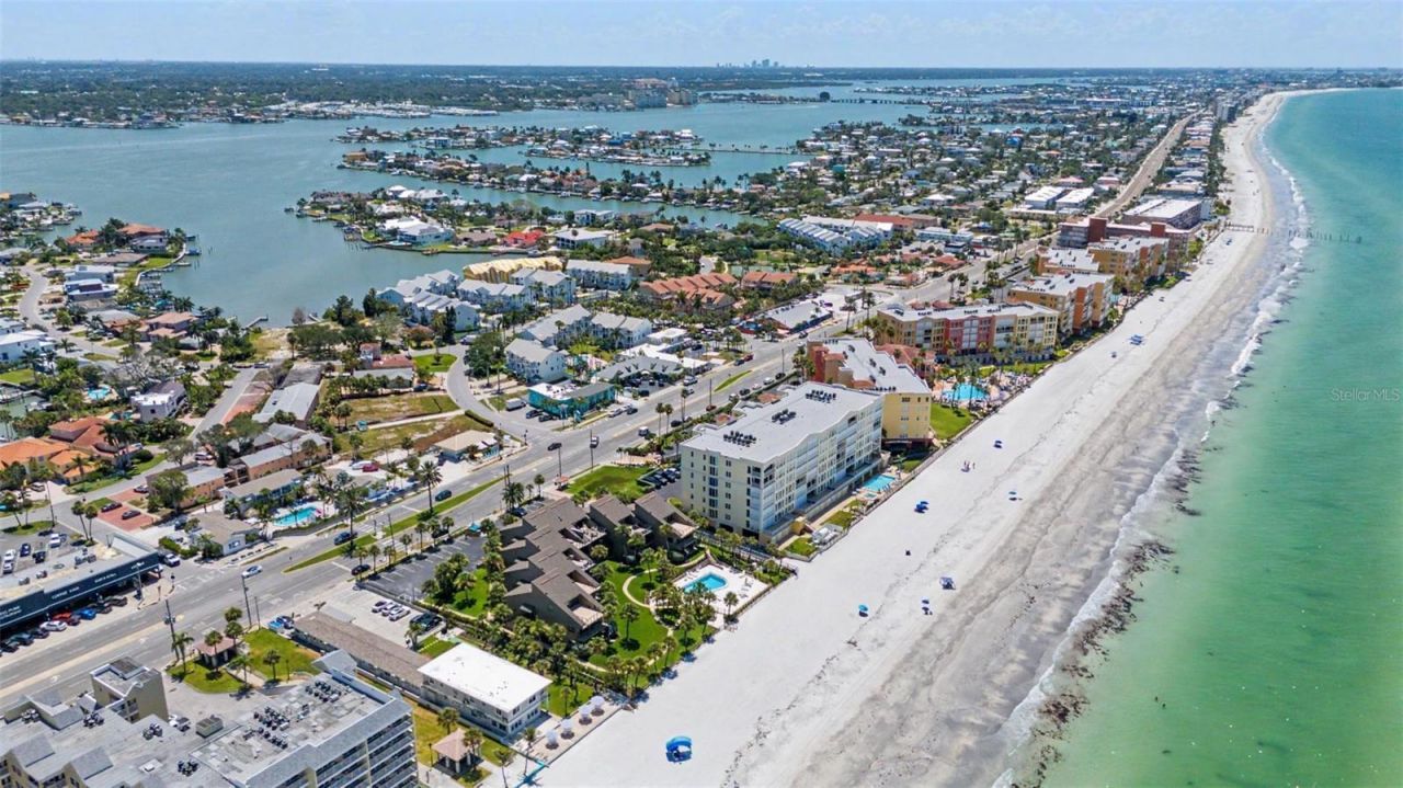 16850 Gulf Boulevard, Unit 4, North Redington Beach, FL 33708 Photo