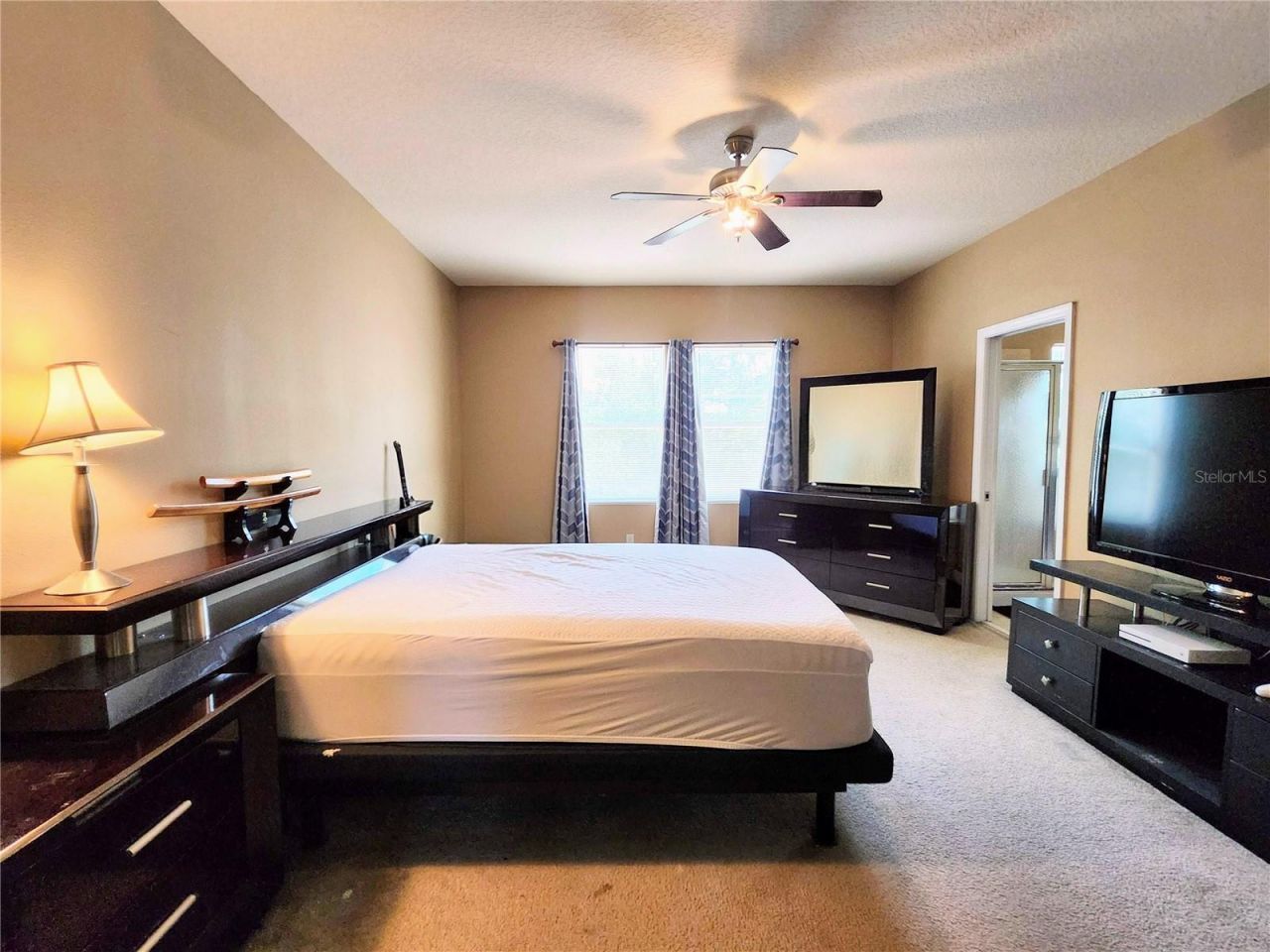 411 Rock Springs Circle , Groveland, FL 34736 Photo