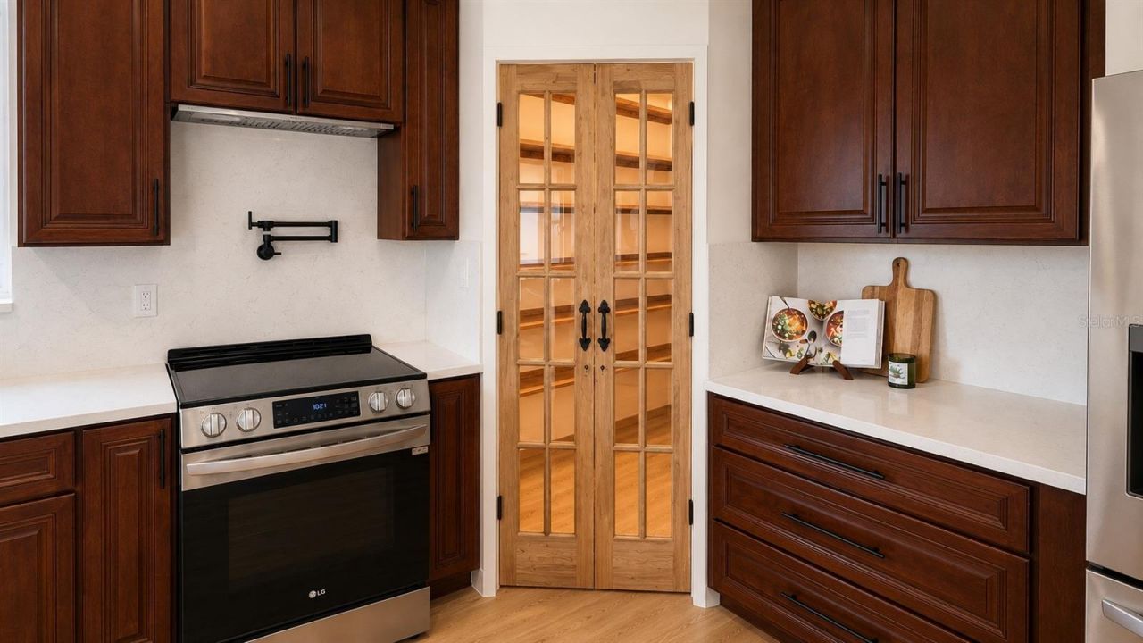 2697 66th Terrace S, Saint Petersburg, FL 33712 Photo