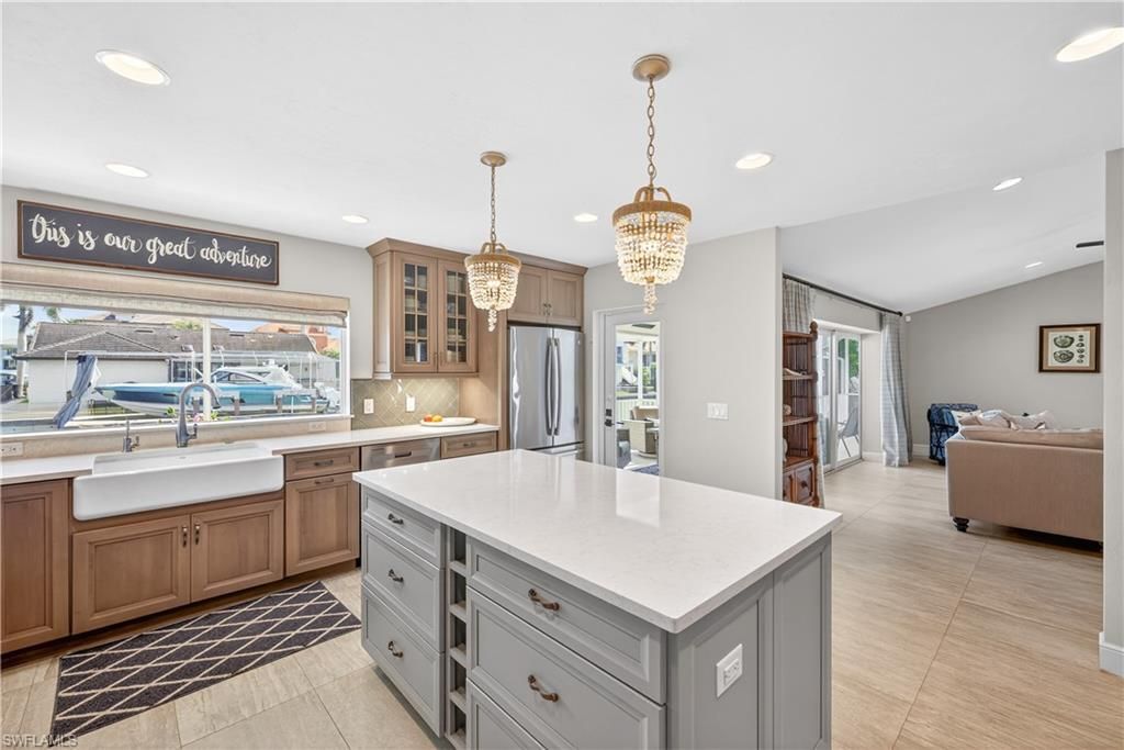 240 Channel Dr , Naples, FL 34108 Photo