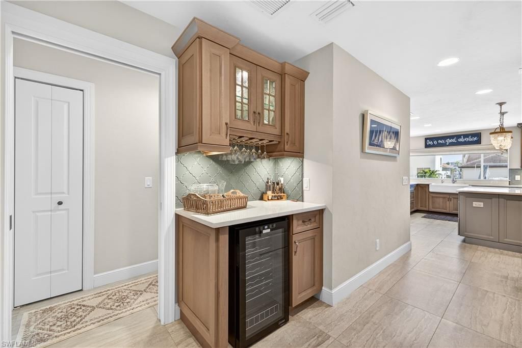 240 Channel Dr , Naples, FL 34108 Photo