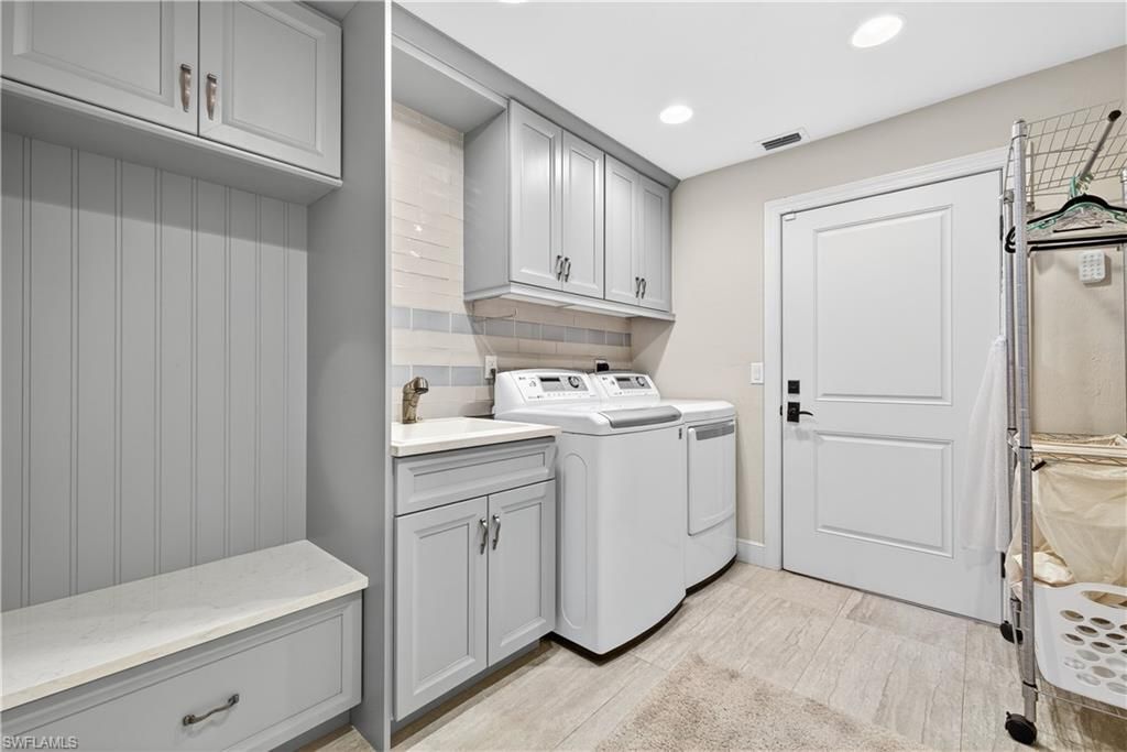 240 Channel Dr , Naples, FL 34108 Photo