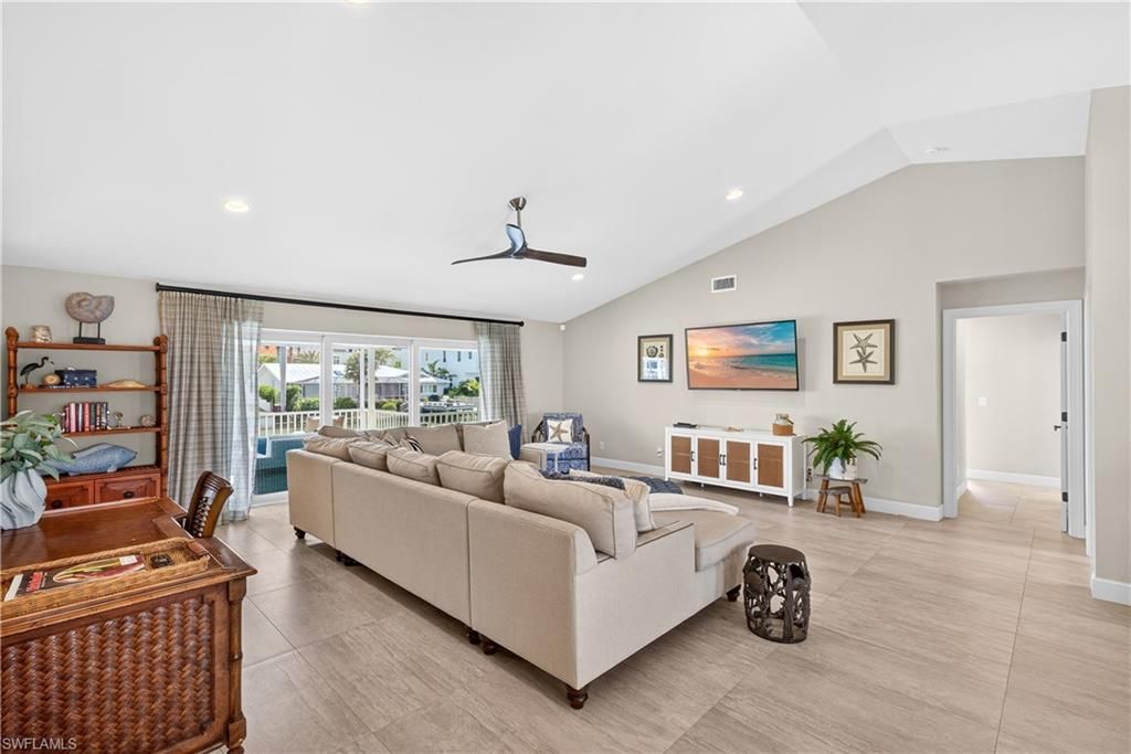 240 Channel Dr , Naples, FL 34108 Photo