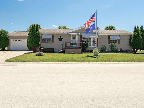 5519 Autumnash Lane, MACHESNEY PARK, IL 61115