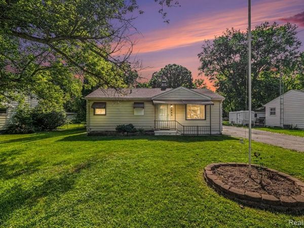 2089 Christner Street, Burton, MI 48519