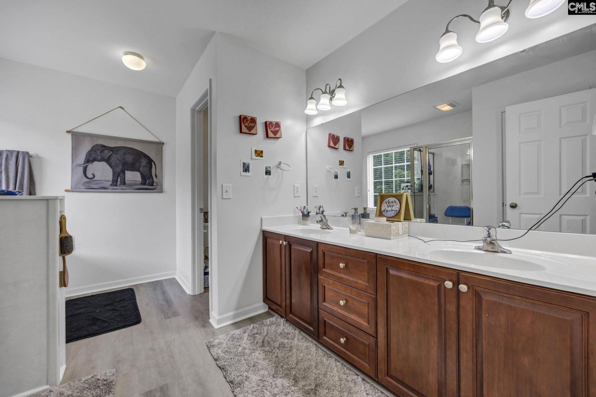 70 Ballymore Court Photo 17