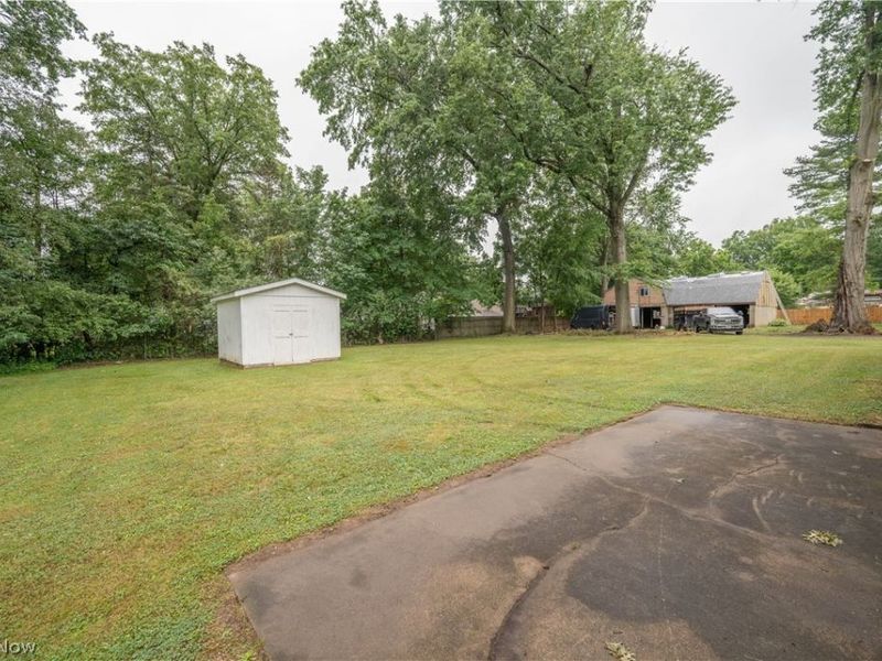 108 Fairlawn Avenue, Niles, OH 44446 Photo 48
