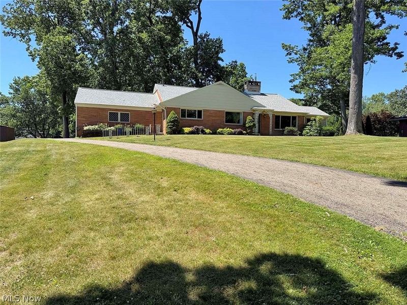 5022 Lawndale Street NW, Canton, OH 44708 Photo 2