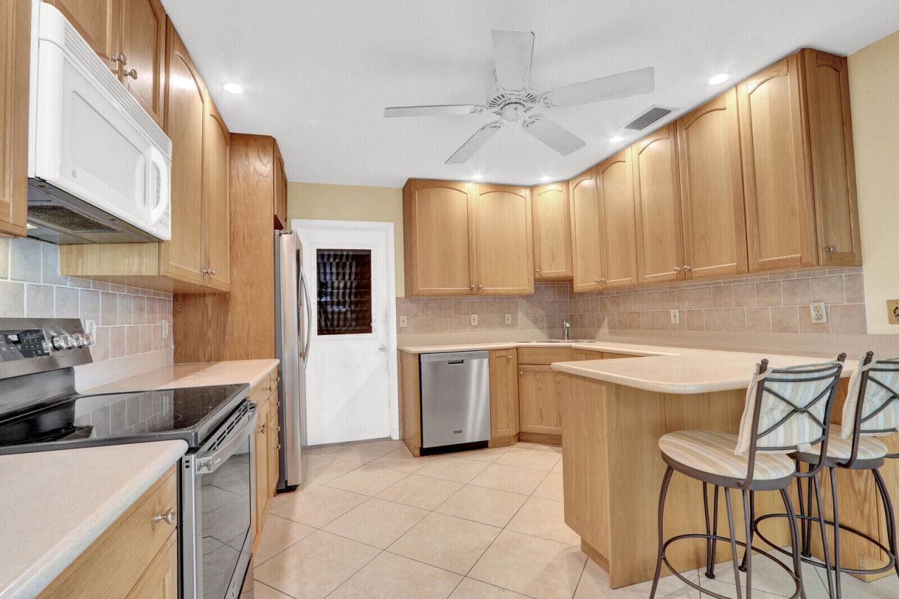 13 Ironwood Way N, Palm Beach Gardens, FL 33418 Photo