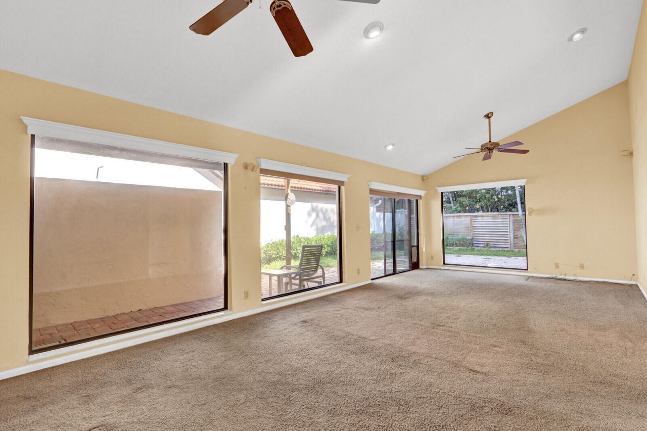 13 Ironwood Way N, Palm Beach Gardens, FL 33418 Photo