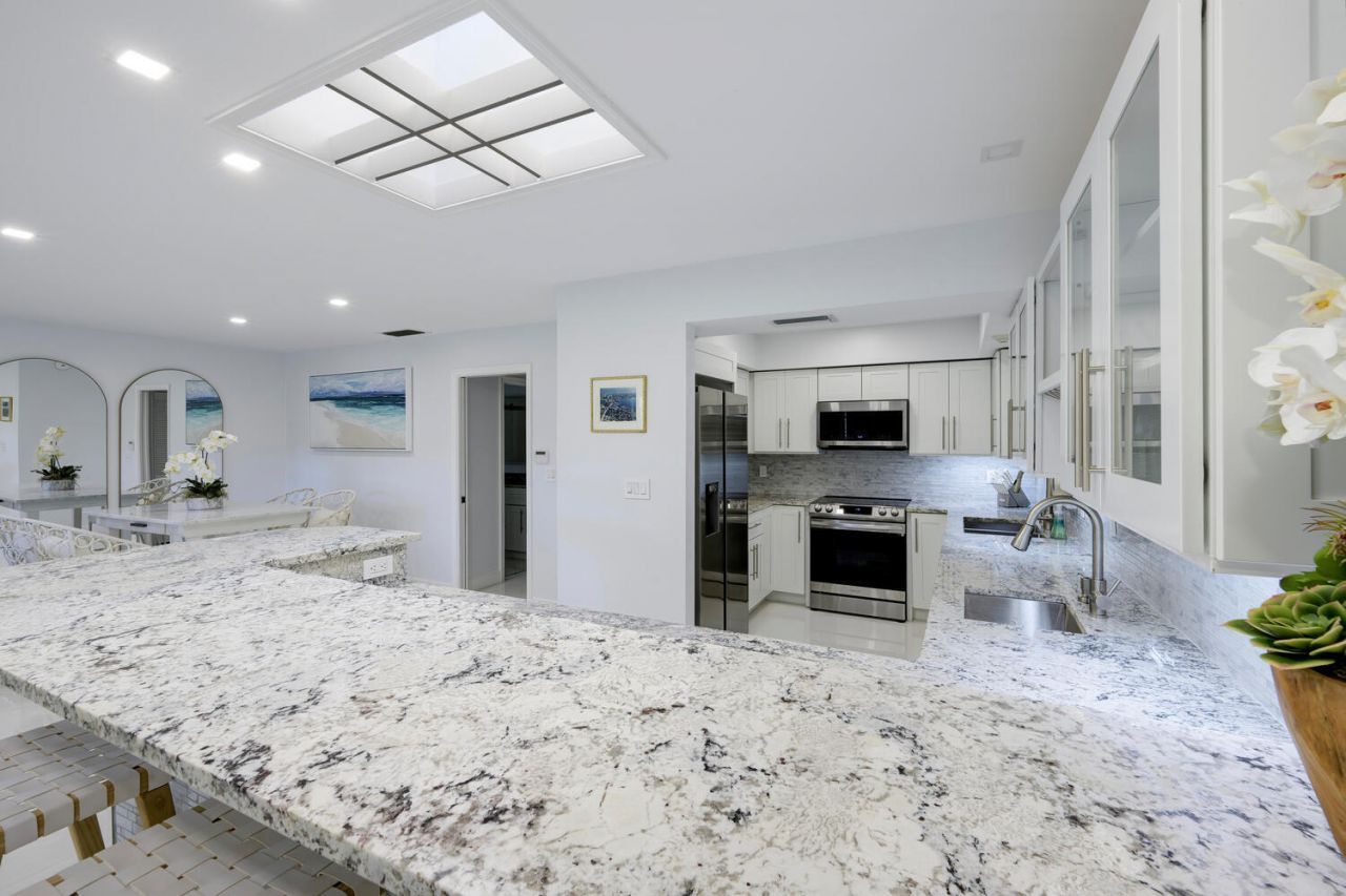 11335 Twelve Oaks Way, North Palm Beach, FL 33408 Photo