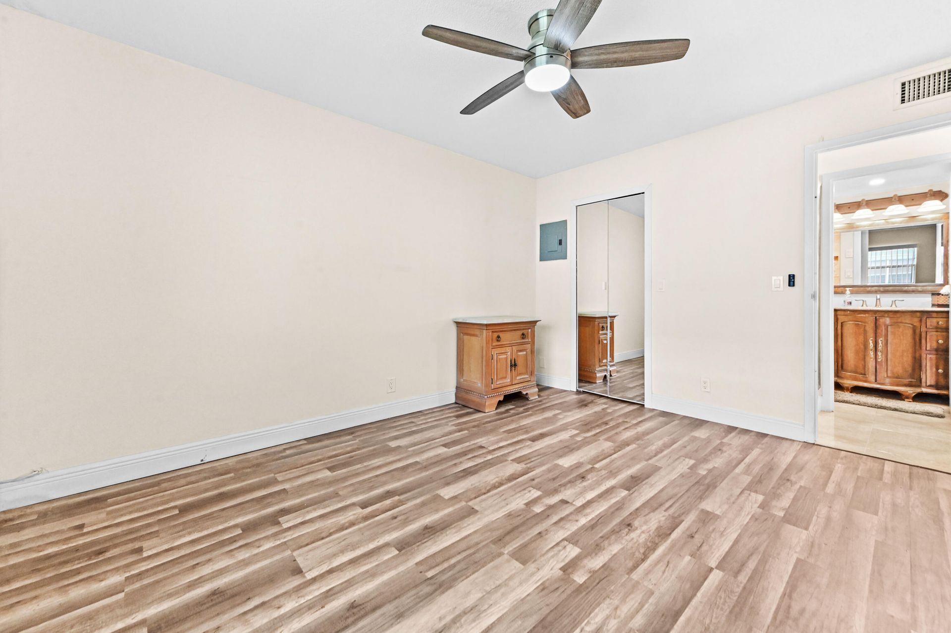205 Flanders E, Delray Beach, FL 33484 Photo