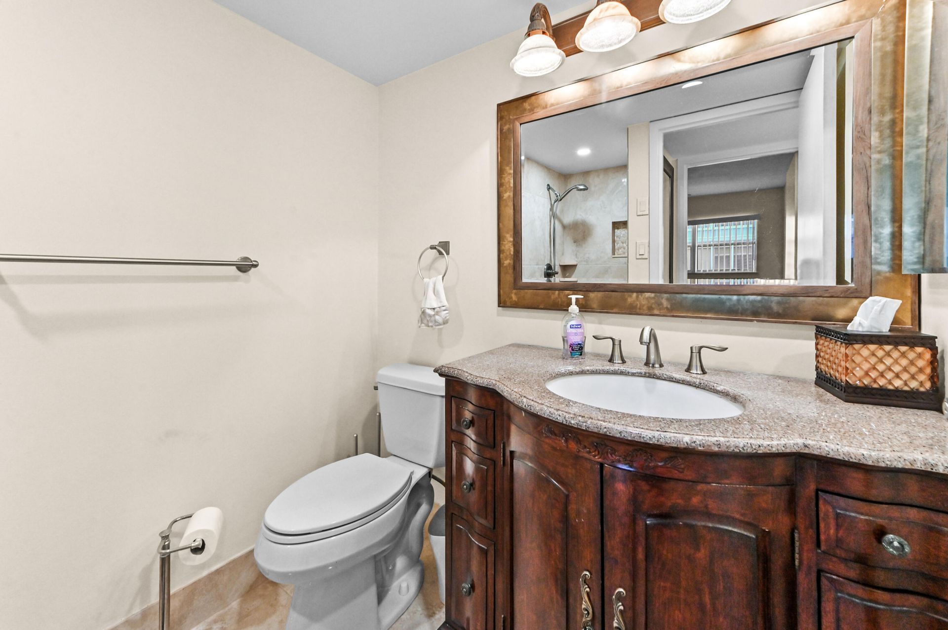 205 Flanders E, Delray Beach, FL 33484 Photo