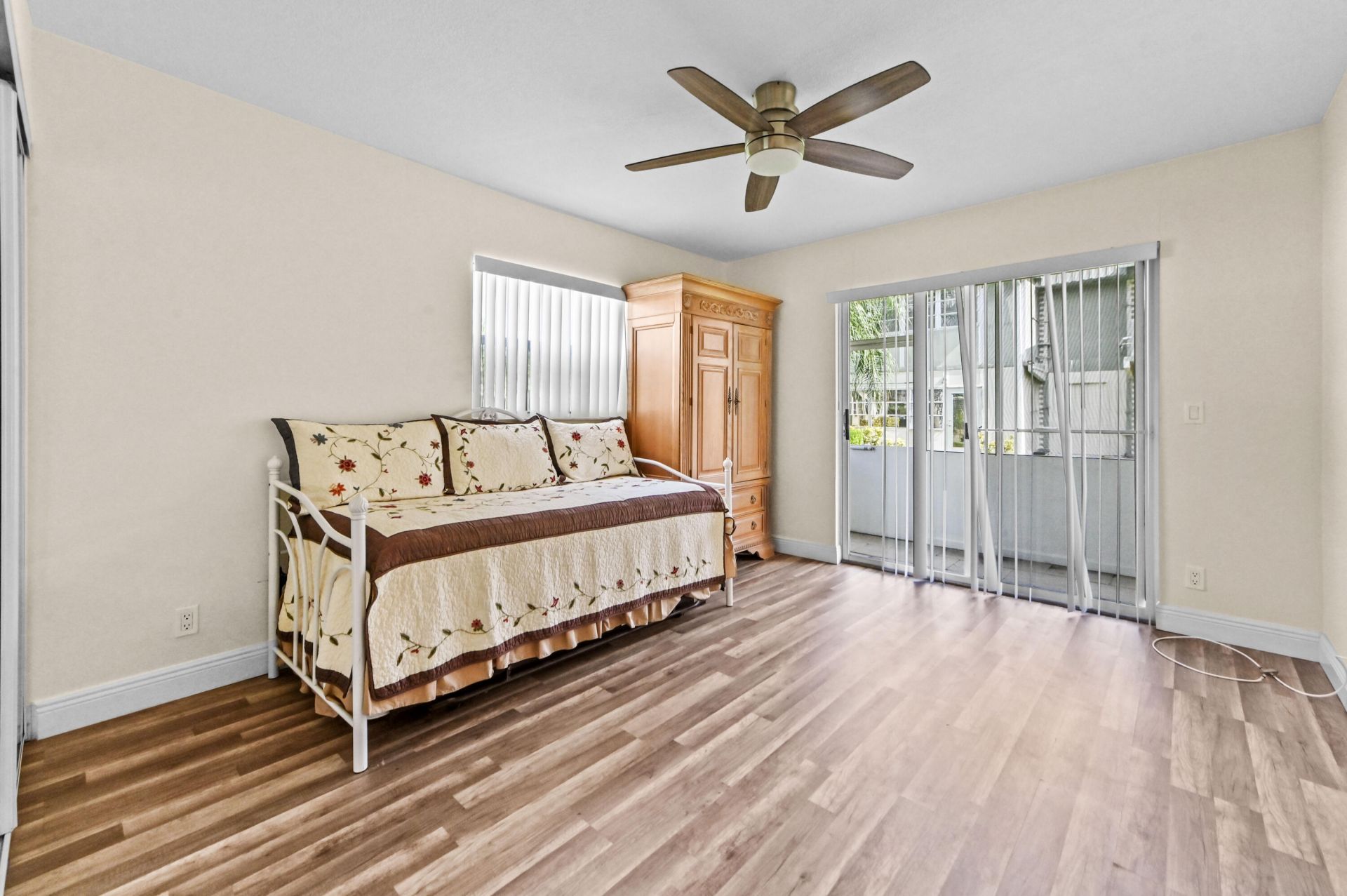 205 Flanders E, Delray Beach, FL 33484 Photo