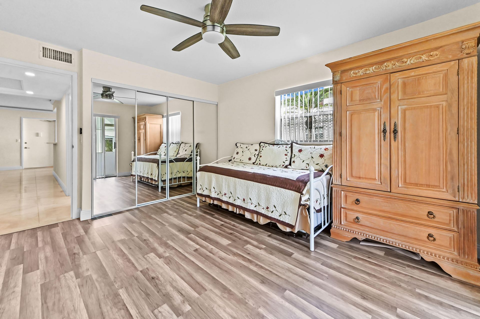 205 Flanders E, Delray Beach, FL 33484 Photo
