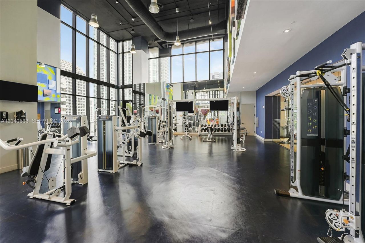 1010 Brickell Ave, Unit 3007, Miami, FL 33131 Photo