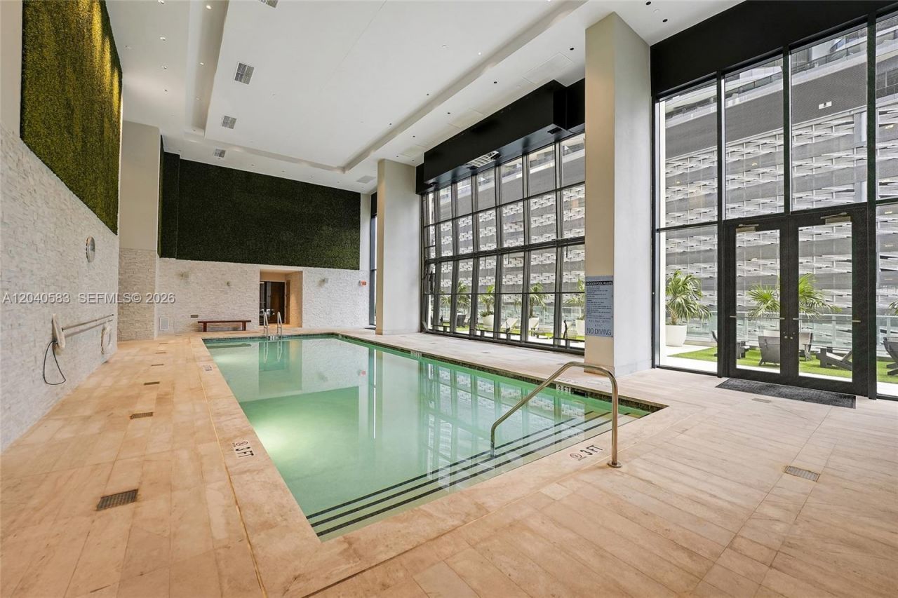 1010 Brickell Ave, Unit 3007, Miami, FL 33131 Photo