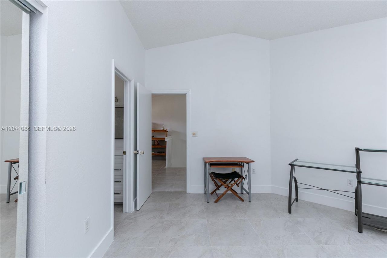 2513 San Remo Cir, Unit 2513, Homestead, FL 33035 Photo
