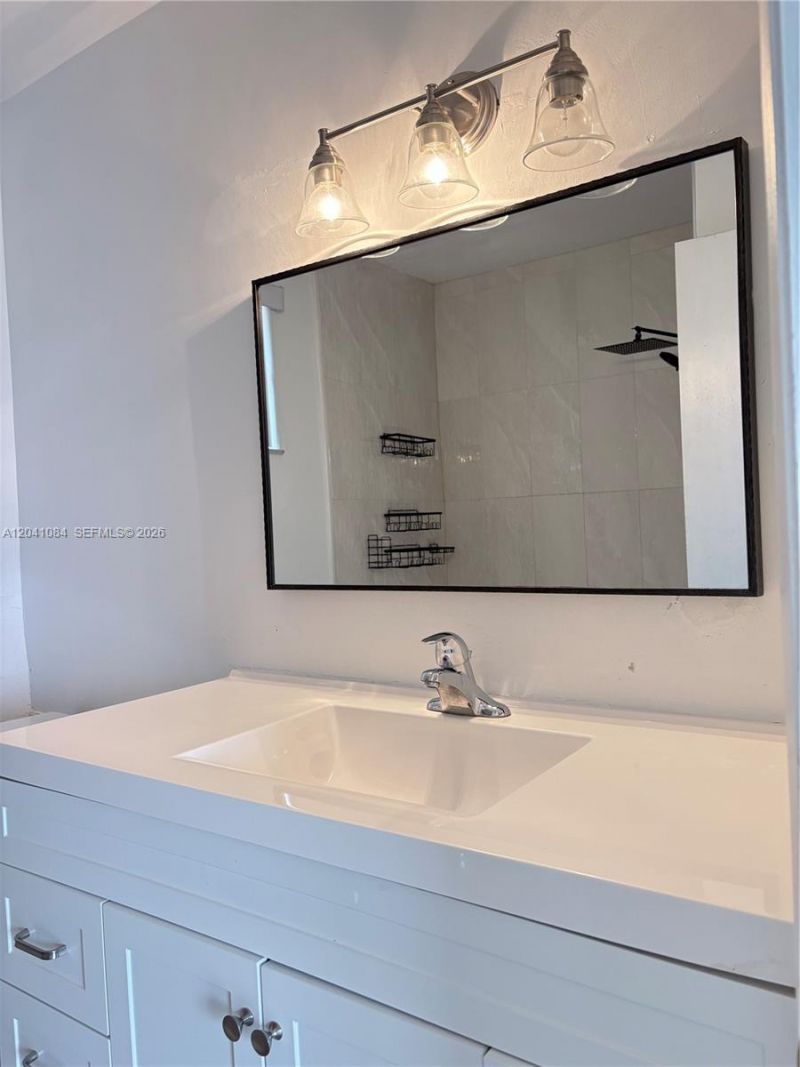 2513 San Remo Cir, Unit 2513, Homestead, FL 33035 Photo