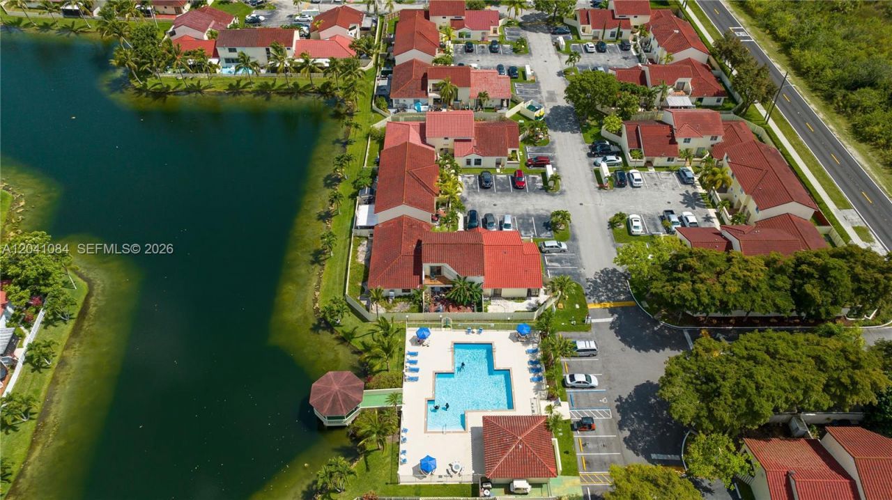 2513 San Remo Cir, Unit 2513, Homestead, FL 33035 Photo