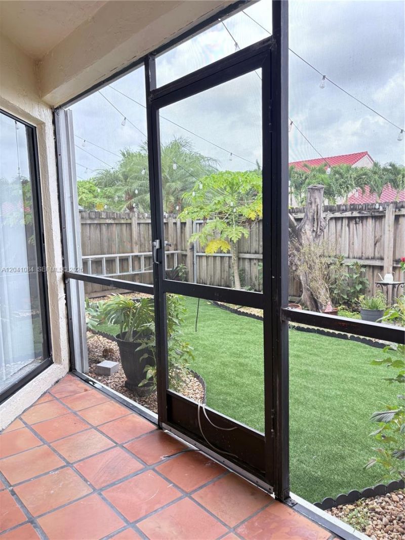 2513 San Remo Cir, Unit 2513, Homestead, FL 33035 Photo