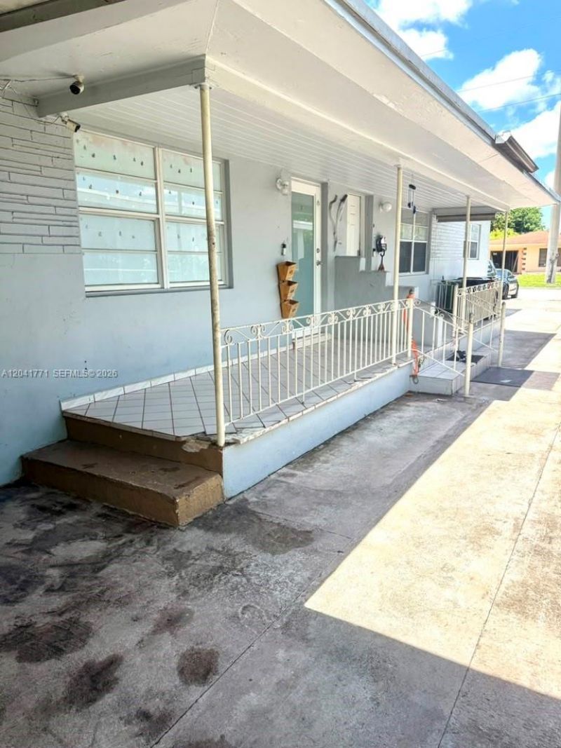 42 E 13th St , Hialeah, FL 33010 Photo