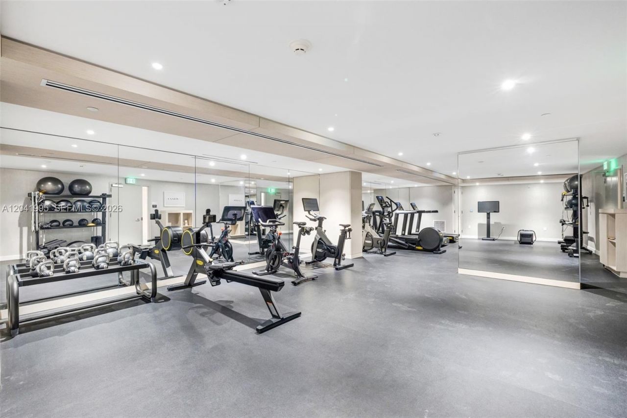 9221 E Bay Harbor Drive , Unit 210, Bay Harbor Islands, FL 33154 Photo