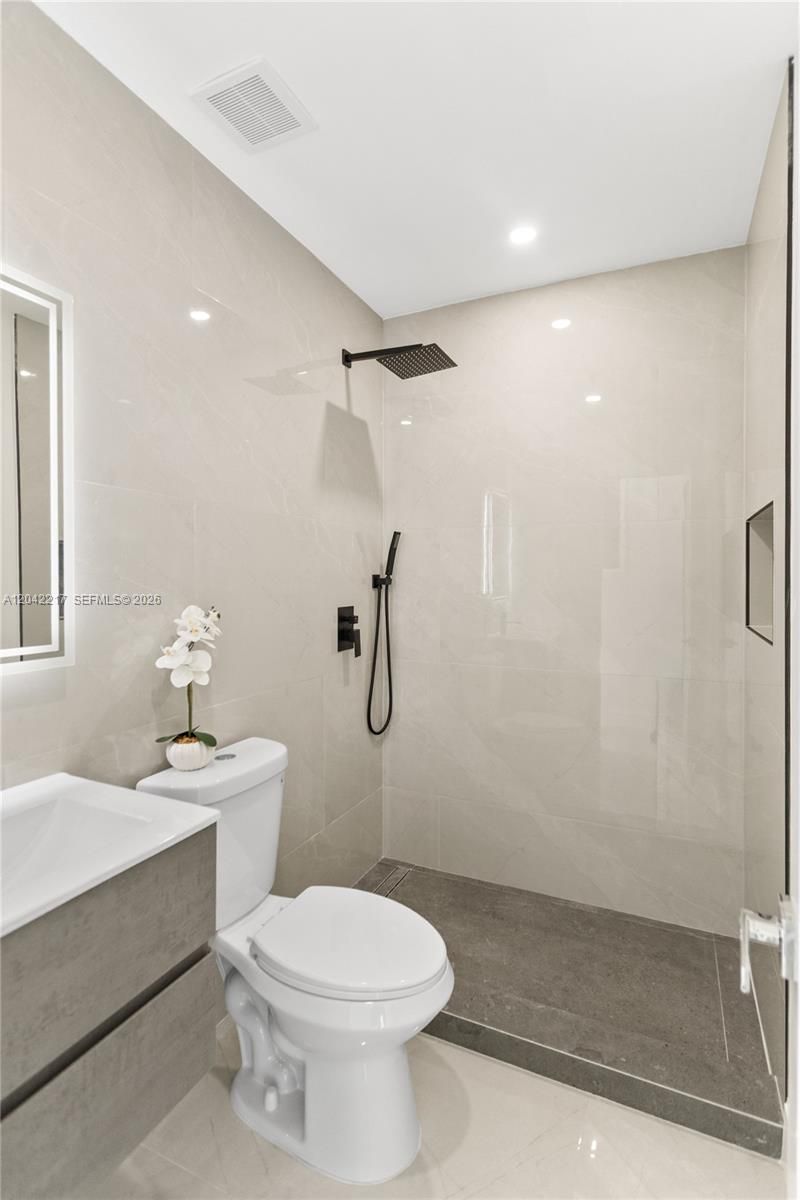 2431 Sabal Palm Dr, Miramar, FL 33023 Photo