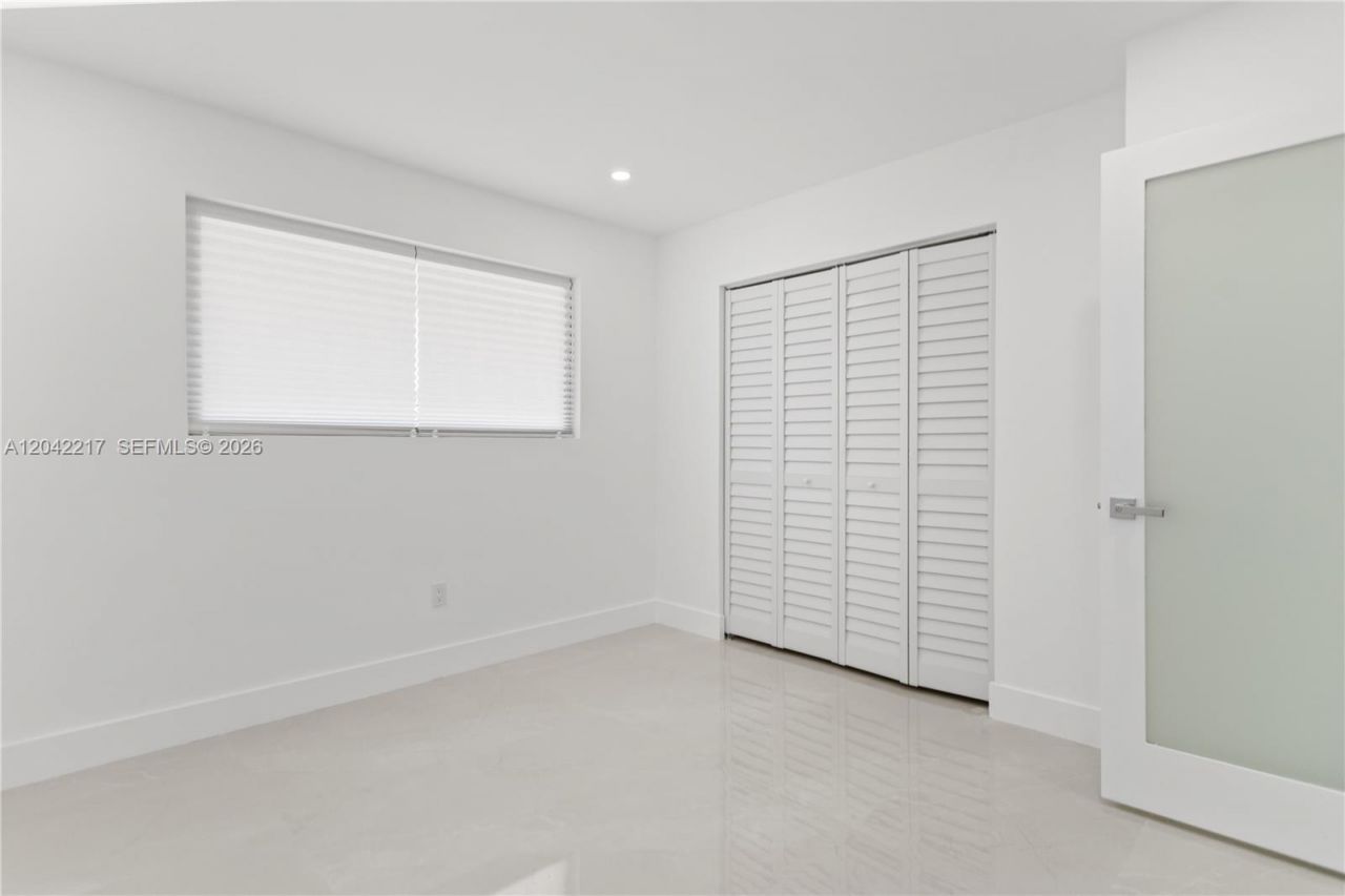 2431 Sabal Palm Dr, Miramar, FL 33023 Photo