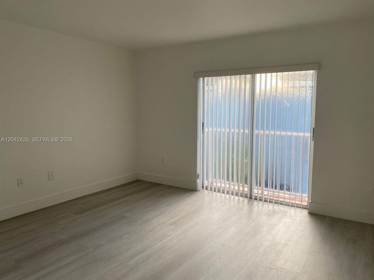 5245 NW 112th Ave, Unit 8, Doral, FL 33178 Photo