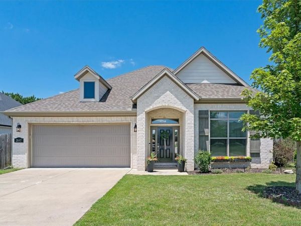 2647 S Cobalt Avenue , Fayetteville, AR 72701