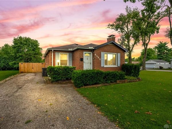 4948 Dinsmore Road, West Carrollton, OH 45449