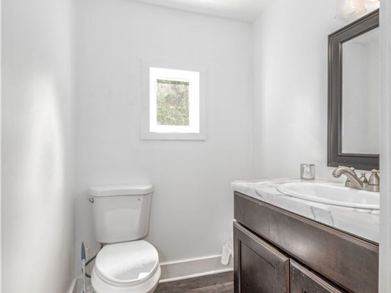 501 Rentschler Street, Akron, OH 44304 Photo 6
