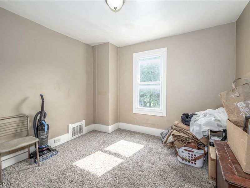 501 Rentschler Street, Akron, OH 44304 Photo 7